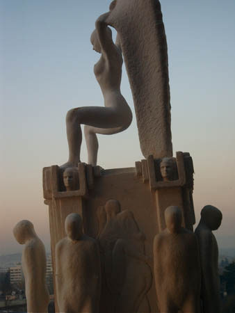 jakusi_rightside_detail