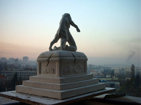 sarkofague_back_3_4_left